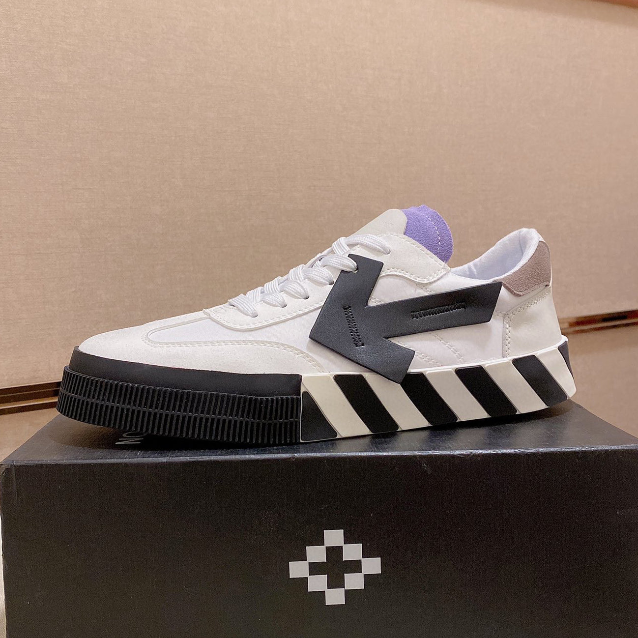 SOLA-OFF Leather shoes