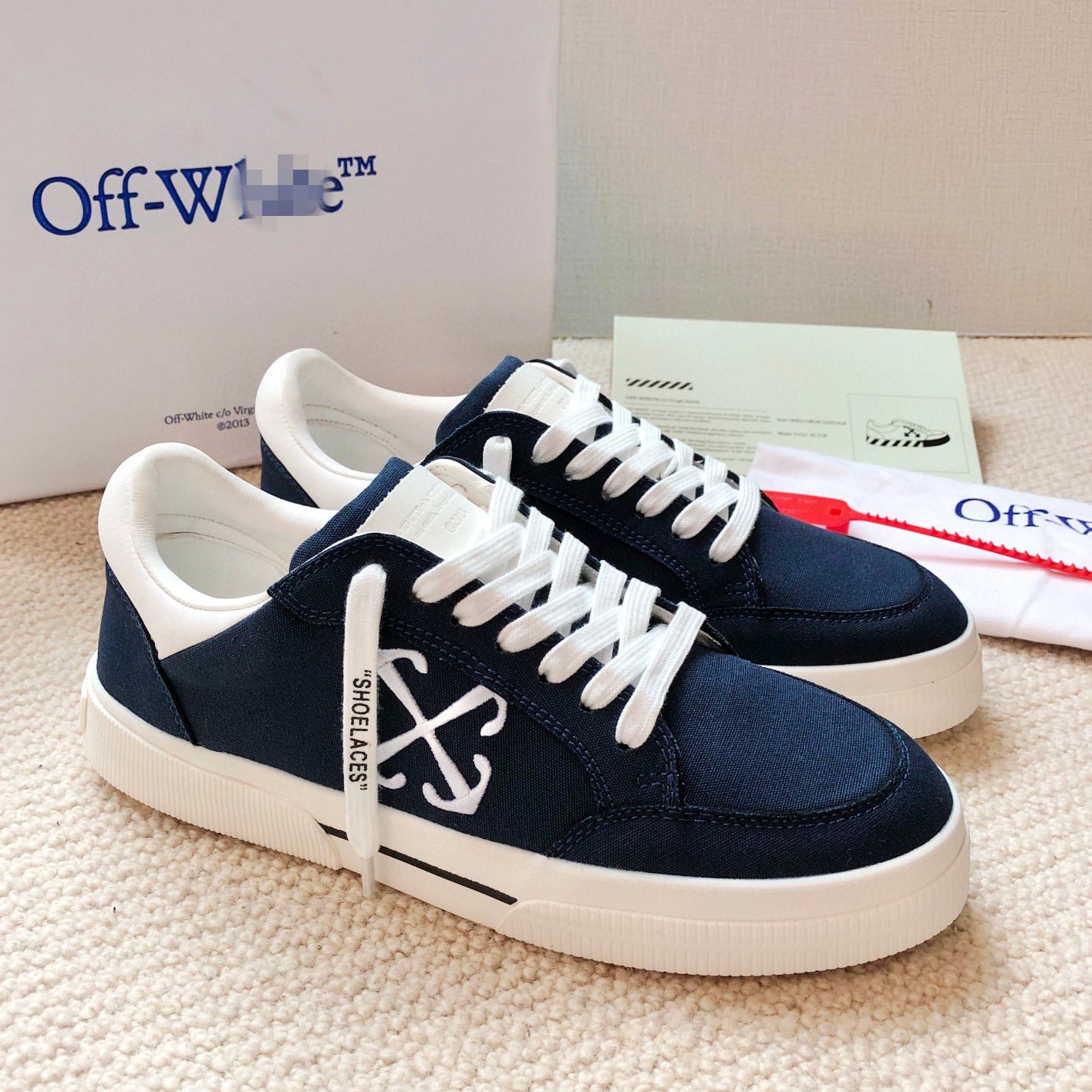 SOLA-OFF Leather shoes