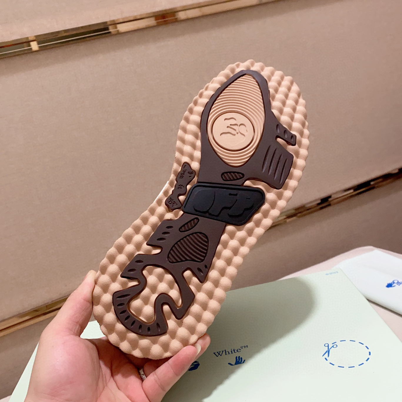 SOLA-OFF Leather shoes