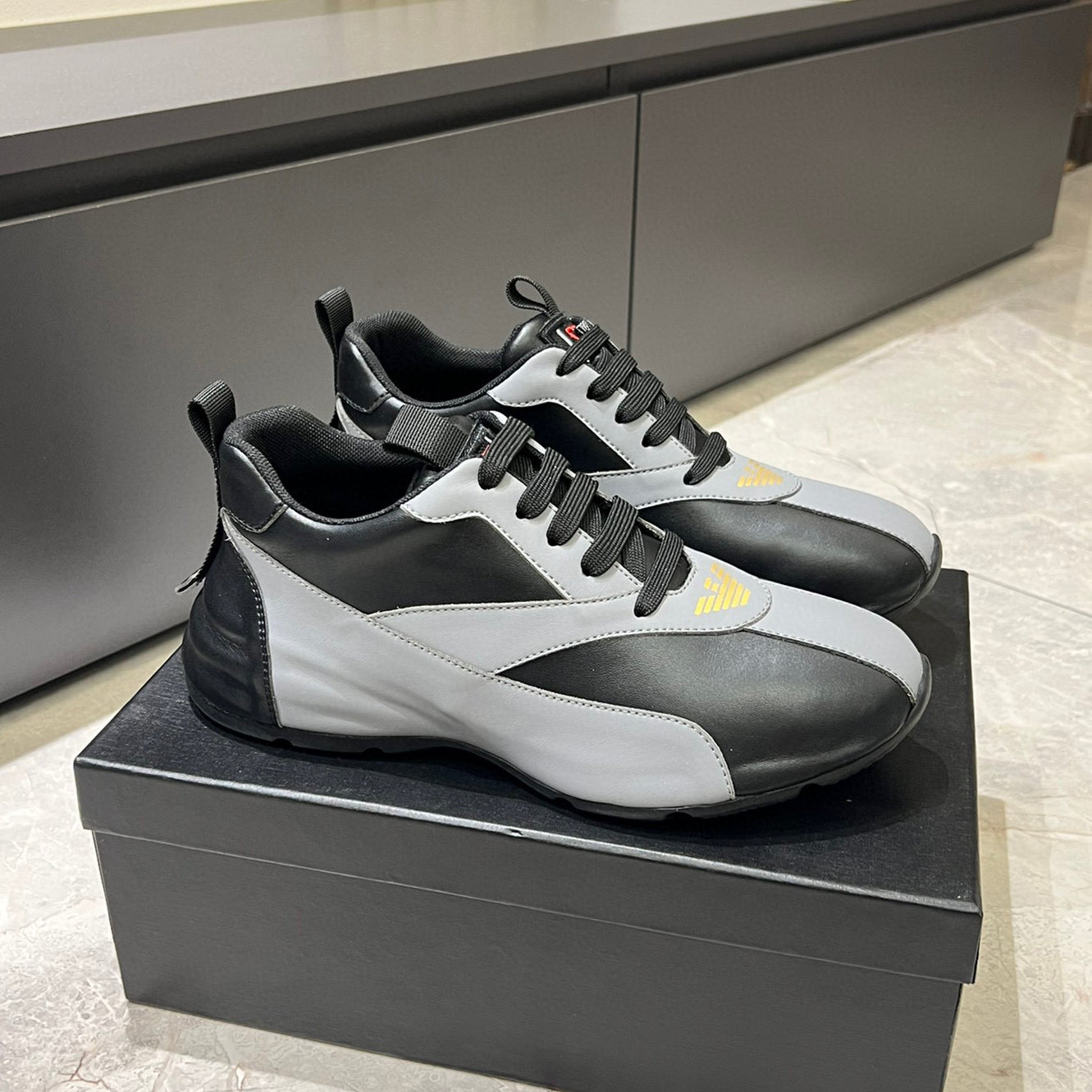 SOLA-GA Casual shoes