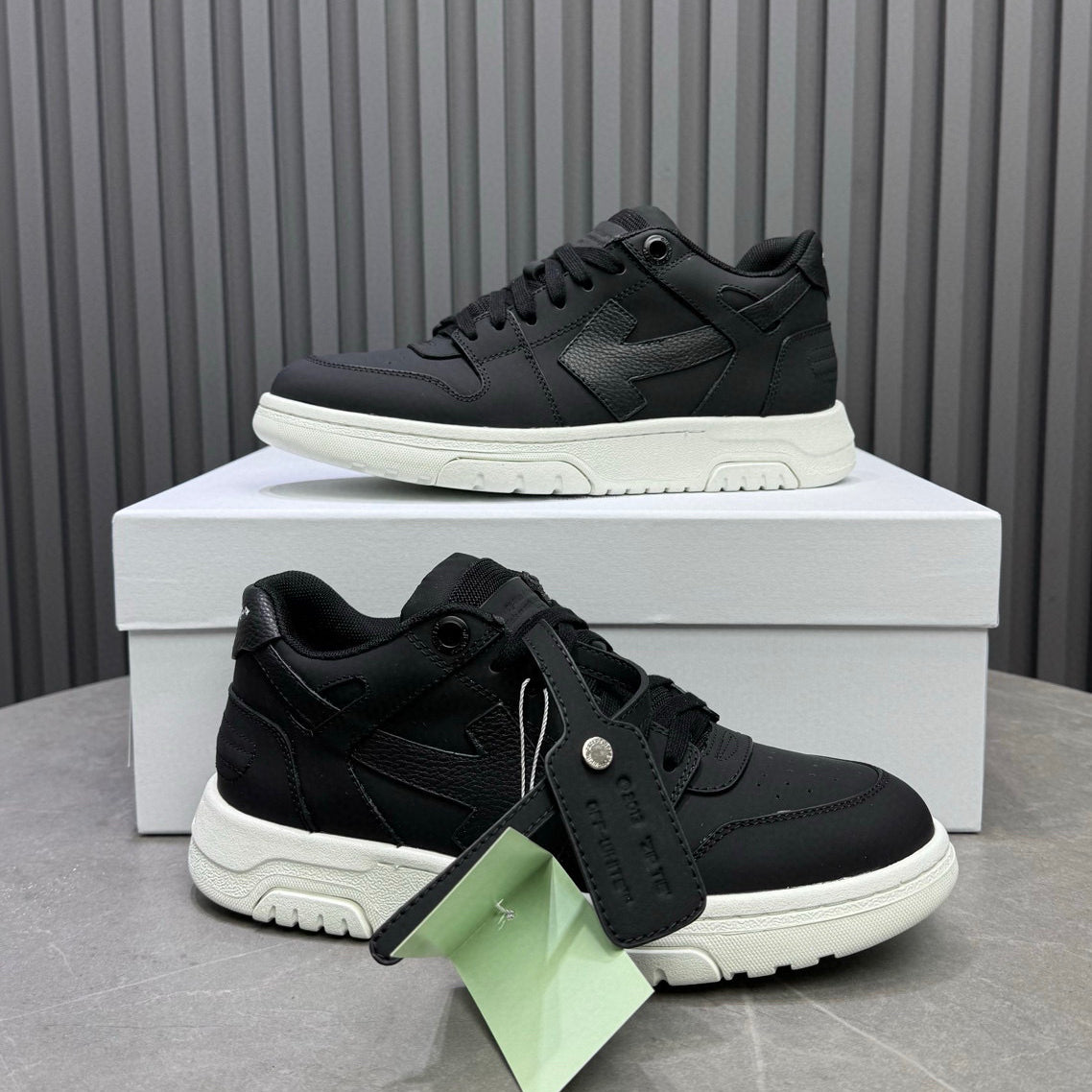 SOLA-OFF Leather shoes